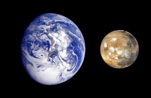 mars-i-ziemia-300x195 Życie na Marsie - sekrety czerwonej planety