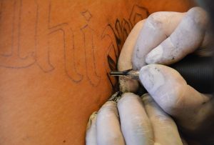 Tatuaż - historia znaczenie i jego rodzaje. Starożytna sztuka ciała