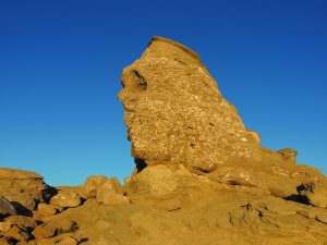 sphinx-1727130_960_720-300x225 Tajemnice gór Bucegi
