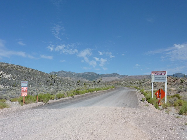 alien-226247_640 Strefa 51 – co naprawdę dzieje się w Nevadzie?