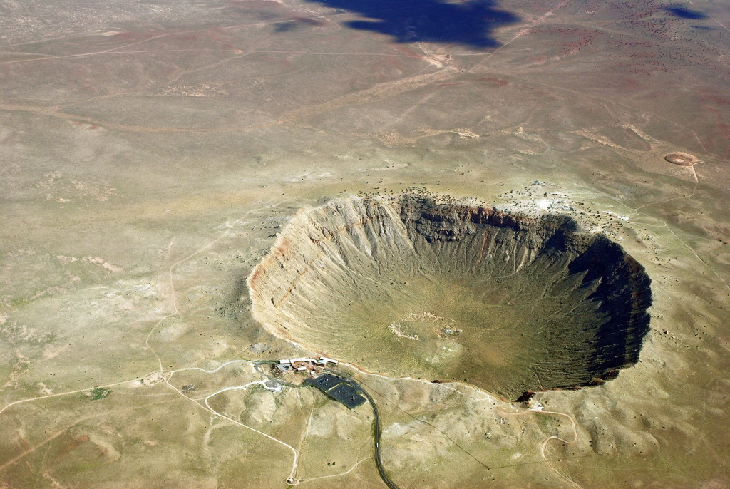 Meteorcrater Czy asteroida Bennu za 117 lat zakończy życie na Ziemi?